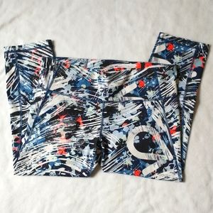 GapFit Capris Medium